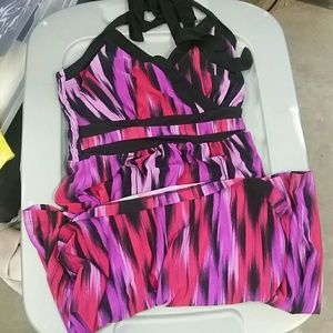 Halter tie at neck dress